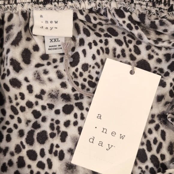 3/$20 A New Day Flowy Cheetah Print Blouse Smocked Keyhole Long Balloon Sleeve - Picture 12 of 14